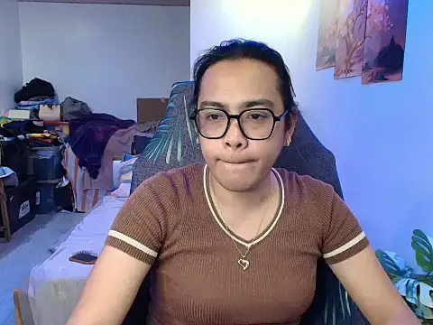 Snapshot of Your_PrettyGirlxxx chatting on May 10, 2026, 11:14 am Your PrettyGirlxxx online show from May 10, 2026, 11:14 am