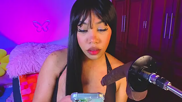 Snapshot of Olivia_ds chatting on February 17, 2026, 3:48 am Olivia ds online show from February 17, 2026, 3:48 am