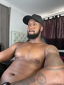 blackdrey18 online show from July 28, 2026, 3:21 pm