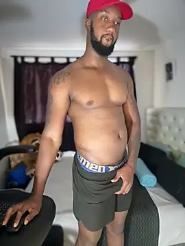 blackdrey18 online show from May 1, 2026, 12:32 pm