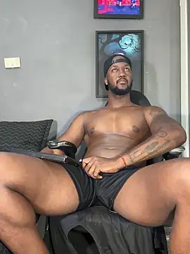 blackdrey18 online show from February 26, 2025, 4:49 pm