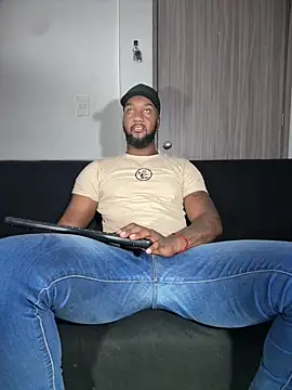 blackdrey18 online show from February 4, 2026, 3:18 pm