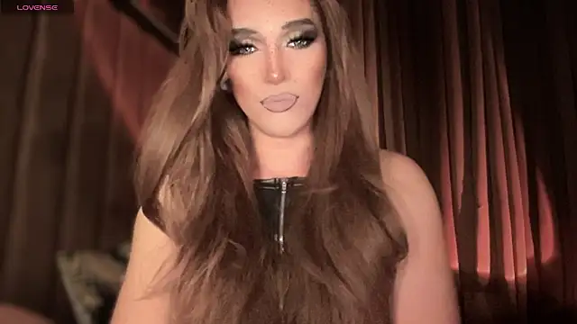 Snapshot of Lo_la_69 chatting on October 31, 2025, 5:26 am Lo la 69 online show from October 31, 2025, 5:26 am