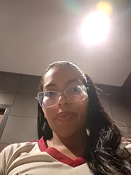 Snapshot of SheenaBrooke chatting on October 8, 2025, 3:02 pm SheenaBrooke online show from October 8, 2025, 3:02 pm