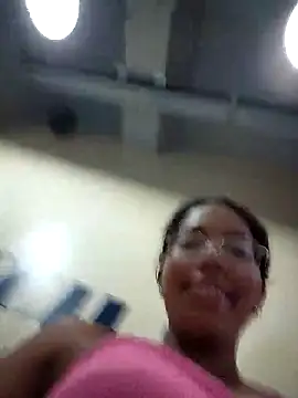 SheenaBrooke online show from March 5, 2026, 3:36 am