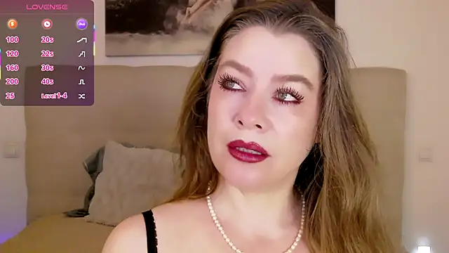 Snapshot of PetersEmily chatting on March 16, 2026, 10:34 pm PetersEmily online show from March 16, 2026, 10:34 pm