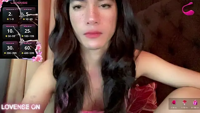 Snapshot of QUEEN_LILITH chatting on June 4, 2026, 9:25 am QUEEN LILITH online show from June 4, 2026, 9:25 am