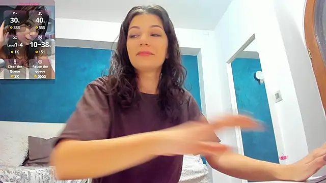 Anna Lewis online show from March 17, 2025, 7:24 am