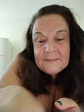 Snapshot of Yaya_Mineira chatting on November 13, 2025, 7:29 pm Yaya Mineira online show from November 13, 2025, 7:29 pm