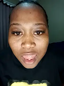 Snapshot of EbonySeductressx chatting on March 13, 2025, 7:50 pm EbonySeductressx online show from March 13, 2025, 7:50 pm