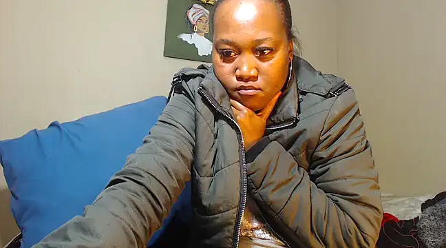 Snapshot of EbonySeductressx chatting on March 19, 2025, 8:00 pm EbonySeductressx online show from March 19, 2025, 8:00 pm