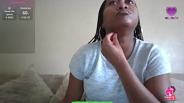 Snapshot of EbonySeductressx chatting on February 11, 2025, 12:47 pm EbonySeductressx online show from February 11, 2025, 12:47 pm