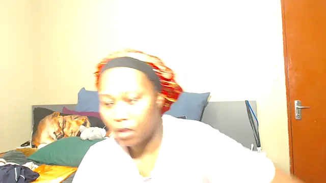 Snapshot of EbonySeductressx chatting on November 26, 2025, 5:13 pm EbonySeductressx online show from November 26, 2025, 5:13 pm