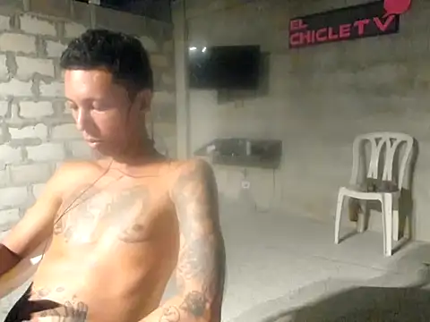 EL-CHICLE-TV online show from December 23, 2024, 9:49 am