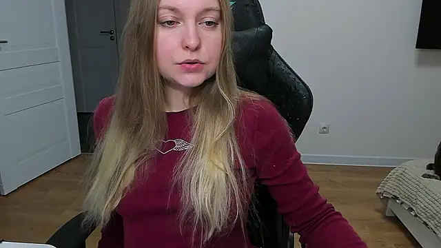 Snapshot of stacy_miracle chatting on March 14, 2026, 8:37 pm stacy miracle online show from March 14, 2026, 8:37 pm