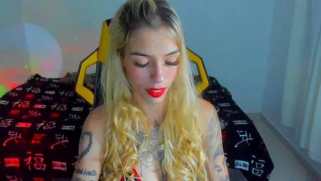 Snapshot of barbiee_05 chatting on May 19, 2026, 11:56 pm barbiee 05 online show from May 19, 2026, 11:56 pm