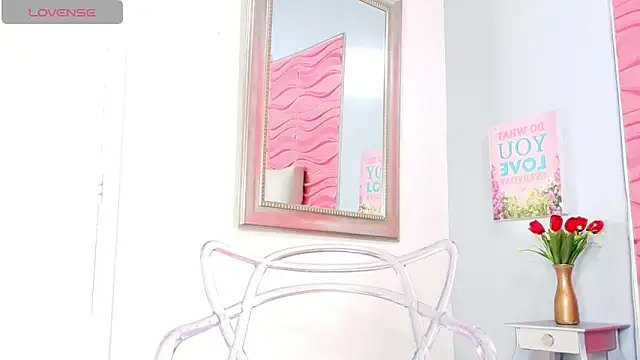 Snapshot of _Valeria_Brown chatting on February 9, 2025, 7:52 pm Valeria Brown online show from February 9, 2025, 7:52 pm