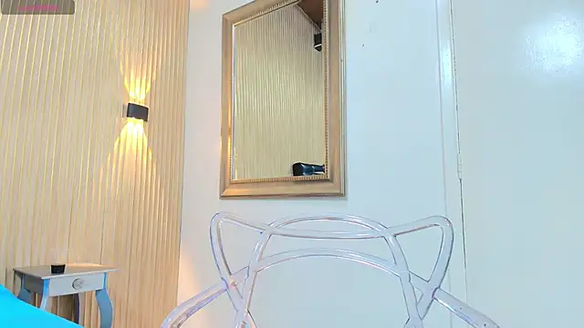 Snapshot of _Valeria_Brown chatting on March 3, 2026, 9:00 pm Valeria Brown online show from March 3, 2026, 9:00 pm