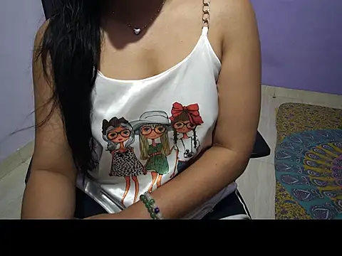 Snapshot of BabyNaina chatting on June 13, 2026, 1:09 pm BabyNaina online show from June 13, 2026, 1:09 pm