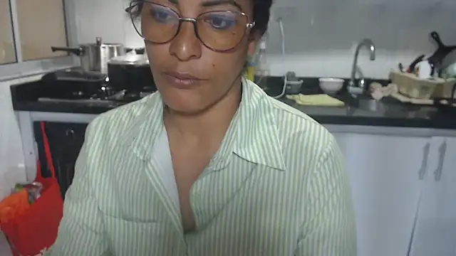 Snapshot of kateleyagrey chatting on November 1, 2025, 7:41 pm kateleyagrey online show from November 1, 2025, 7:41 pm