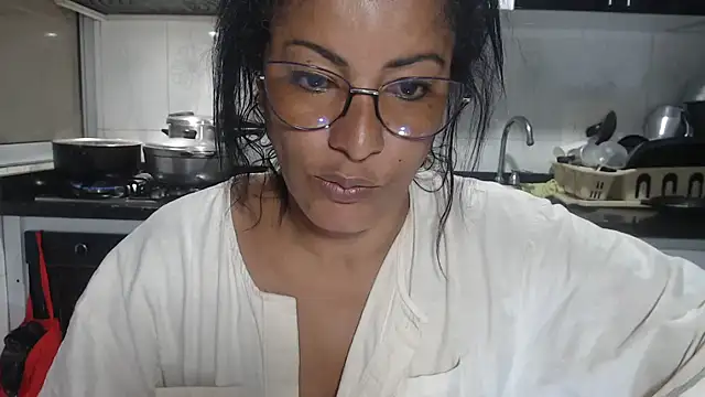 Snapshot of kateleyagrey chatting on October 23, 2025, 8:18 pm kateleyagrey online show from October 23, 2025, 8:18 pm