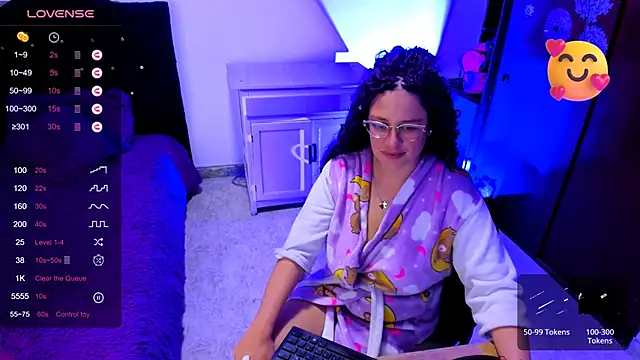 Snapshot of Violeta_hornny chatting on February 3, 2025, 11:05 pm Violeta hornny online show from February 3, 2025, 11:05 pm