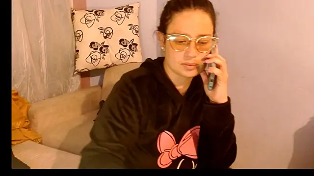 Snapshot of Violeta_hornny chatting on October 3, 2025, 12:14 am Violeta hornny online show from October 3, 2025, 12:14 am