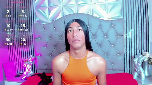 Lucia-sex online show from June 23, 2026, 7:23 pm