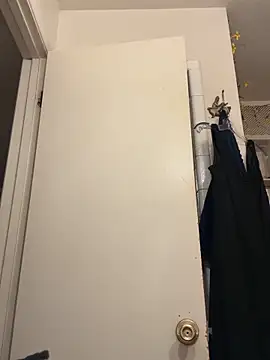 Snapshot of ClumsyLink chatting on November 8, 2025, 10:13 pm ClumsyLink online show from November 8, 2025, 10:13 pm