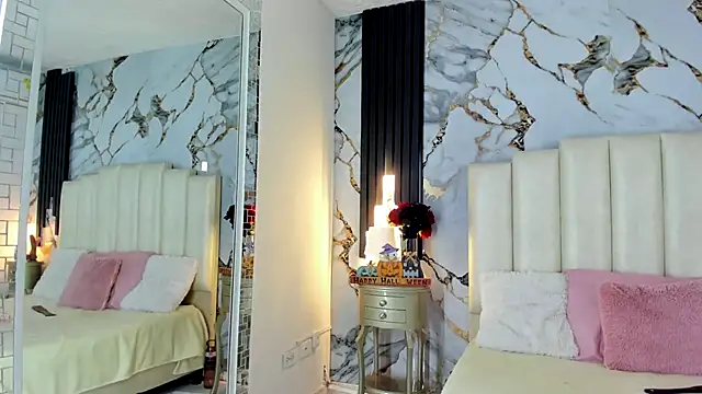 lulumars online show from October 28, 2025, 5:18 am