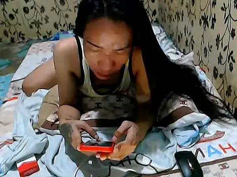 Snapshot of AsianNaughtiesMistress chatting on September 19, 2025, 1:04 pm AsianNaughtiesMistress online show from September 19, 2025, 1:04 pm