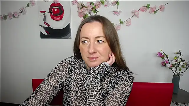 Snapshot of Abby_Taylorr chatting on November 19, 2025, 7:19 am Abby Taylorr online show from November 19, 2025, 7:19 am