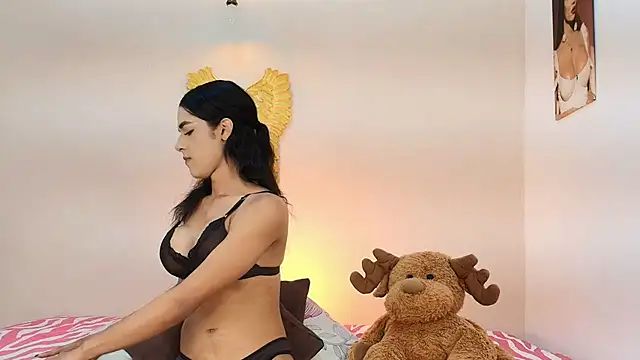 salome Collins 1 online show from November 13, 2025, 11:41 pm