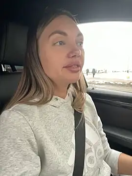 Snapshot of AngelinaMoore chatting on March 2, 2025, 8:16 am AngelinaMoore online show from March 2, 2025, 8:16 am