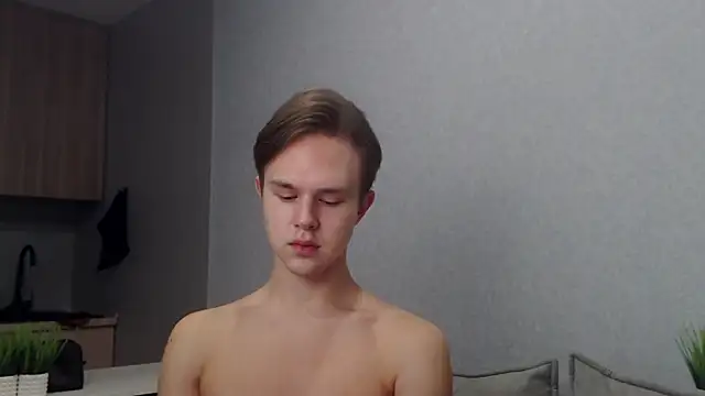 Snapshot of MartinMendez chatting on November 14, 2025, 9:02 am MartinMendez online show from November 14, 2025, 9:02 am