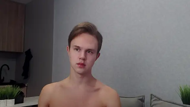 Snapshot of MartinMendez chatting on November 1, 2025, 8:08 am MartinMendez online show from November 1, 2025, 8:08 am