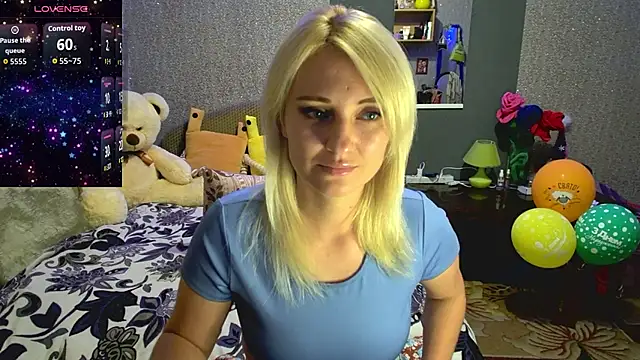 Snapshot of annagreeneyess chatting on July 12, 2026, 3:13 pm annagreeneyess online show from July 12, 2026, 3:13 pm