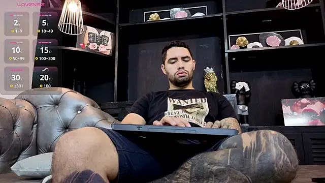 Snapshot of matteosantos chatting on November 4, 2025, 11:36 am matteosantos online show from November 4, 2025, 11:36 am