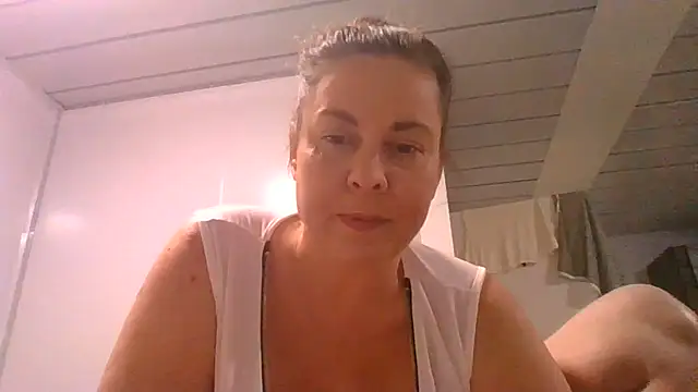 Snapshot of fulloferotic chatting on May 2, 2026, 10:37 pm fulloferotic online show from May 2, 2026, 10:37 pm