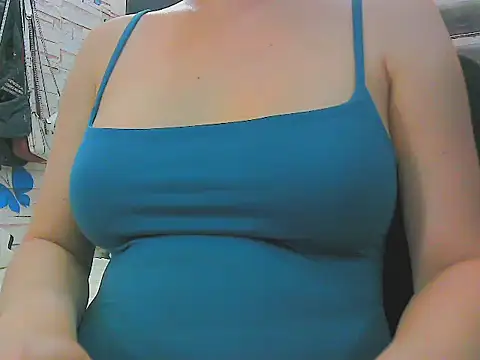 Snapshot of keepmepregnantT chatting on July 4, 2026, 11:16 am keepmepregnantT online show from July 4, 2026, 11:16 am