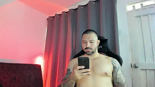 Snapshot of Pierre_Vidal chatting on July 11, 2026, 7:14 pm Pierre Vidal online show from July 11, 2026, 7:14 pm