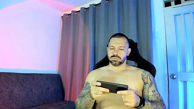 Snapshot of Pierre_Vidal chatting on July 16, 2026, 1:57 am Pierre Vidal online show from July 16, 2026, 1:57 am