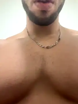 Snapshot of pimentfort77 chatting on October 17, 2025, 11:01 am pimentfort77 online show from October 17, 2025, 11:01 am