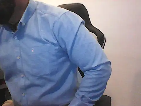 Kalel17073 online show from June 16, 2026, 6:19 pm