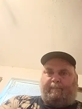 Snapshot of jamestexas chatting on April 12, 2026, 4:32 pm jamestexas online show from April 12, 2026, 4:32 pm