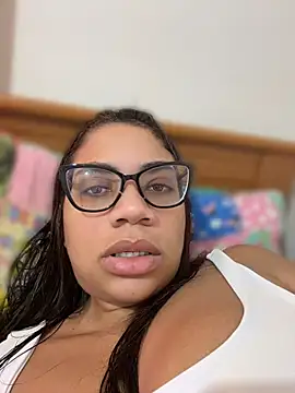 Snapshot of morenadabuceta chatting on June 15, 2026, 12:16 pm morenadabuceta online show from June 15, 2026, 12:16 pm