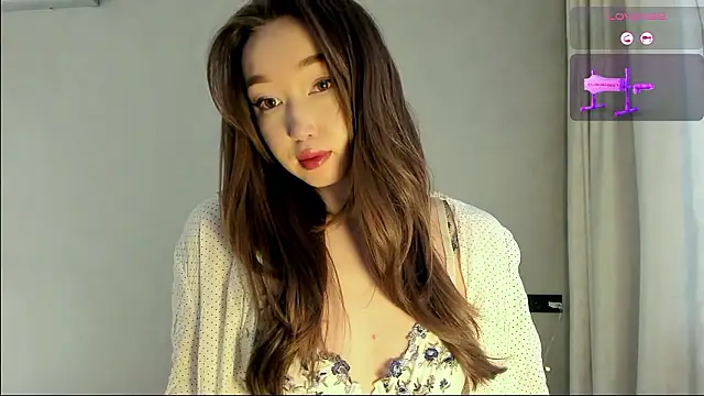 Snapshot of _luna_022 chatting on February 21, 2026, 6:04 am luna 022 online show from February 21, 2026, 6:04 am