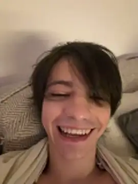 Snapshot of SasukeUhchiaa chatting on May 7, 2026, 6:55 pm SasukeUhchiaa online show from May 7, 2026, 6:55 pm