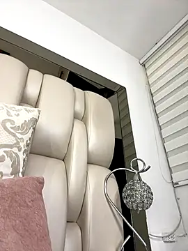 ALISSON FOXXX1 online show from November 10, 2025, 11:54 pm