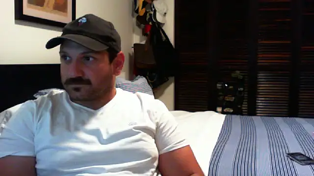 Snapshot of JonJ0 chatting on November 15, 2025, 4:00 pm JonJ0 online show from November 15, 2025, 4:00 pm